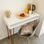 Rose Gold & With Balcony Gostinjska kuća 4*