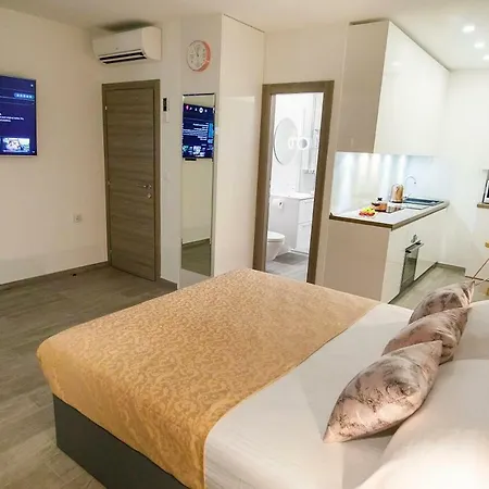 Rose Gold & With Balcony Πανσιόν Σπλιτ