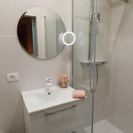 Rose Gold & With Balcony 4*