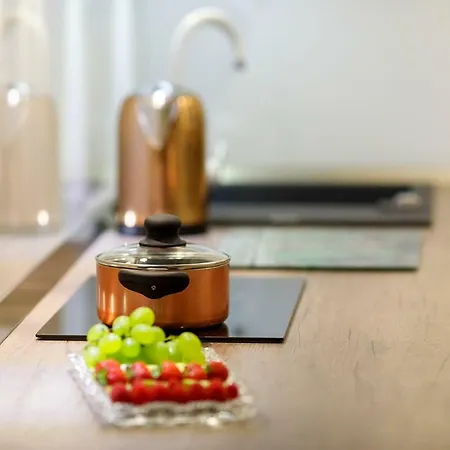 Rose Gold & With Balcony Σπλιτ