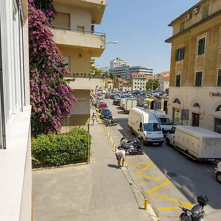 Rose Gold & With Balcony 4* Split