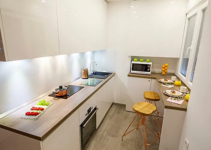 Rose Gold & With Balcony 4* Split