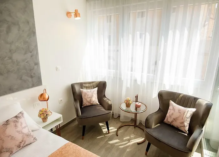 Rose Gold & With Balcony Gostinjska kuća Split